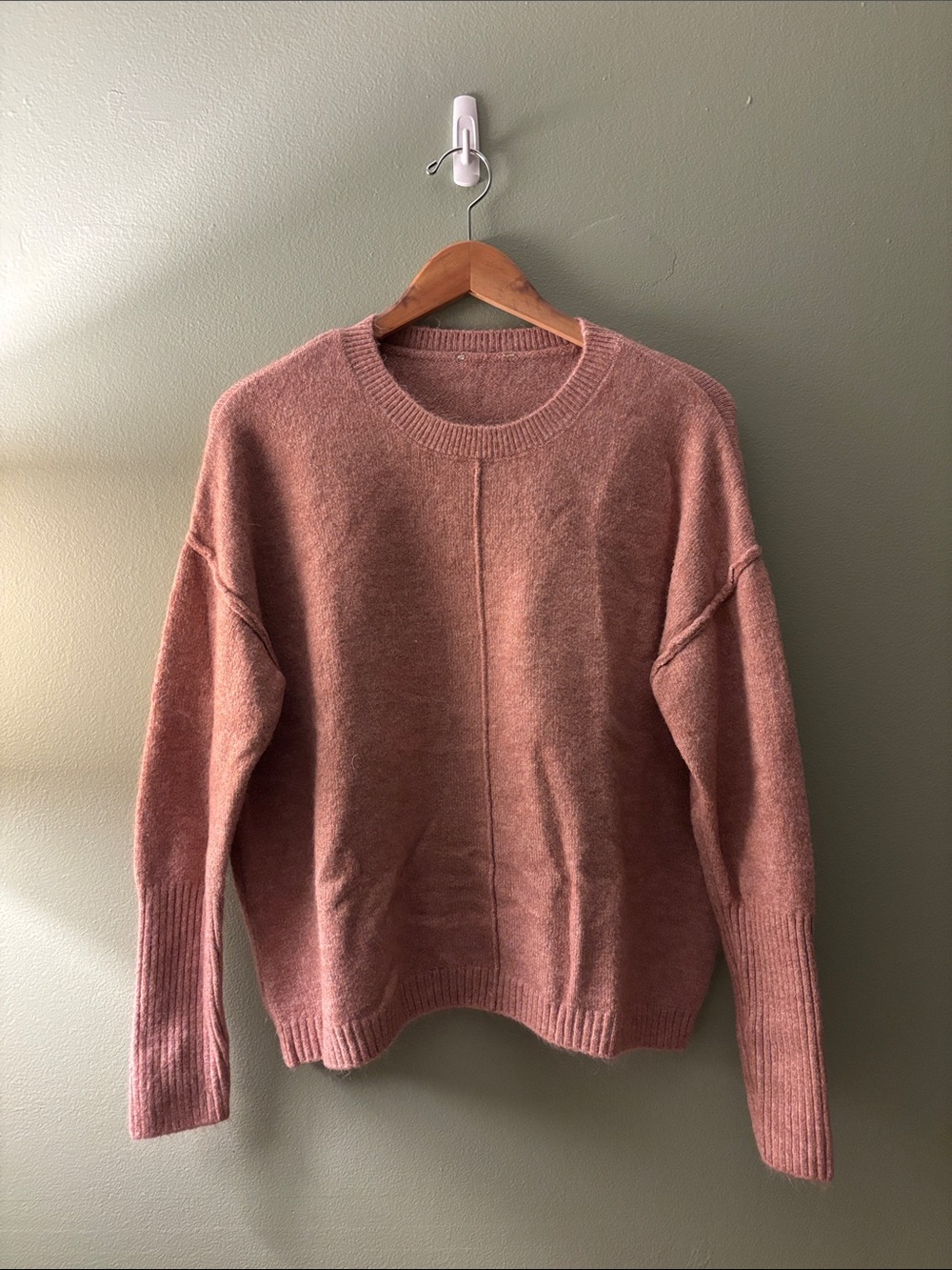 Relaxed Crewneck Sweater in Dusty Rose